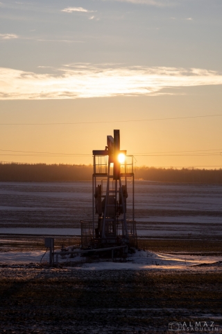 Нефтяная качалка 